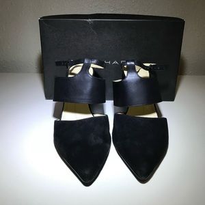 Tahari Black Pumps